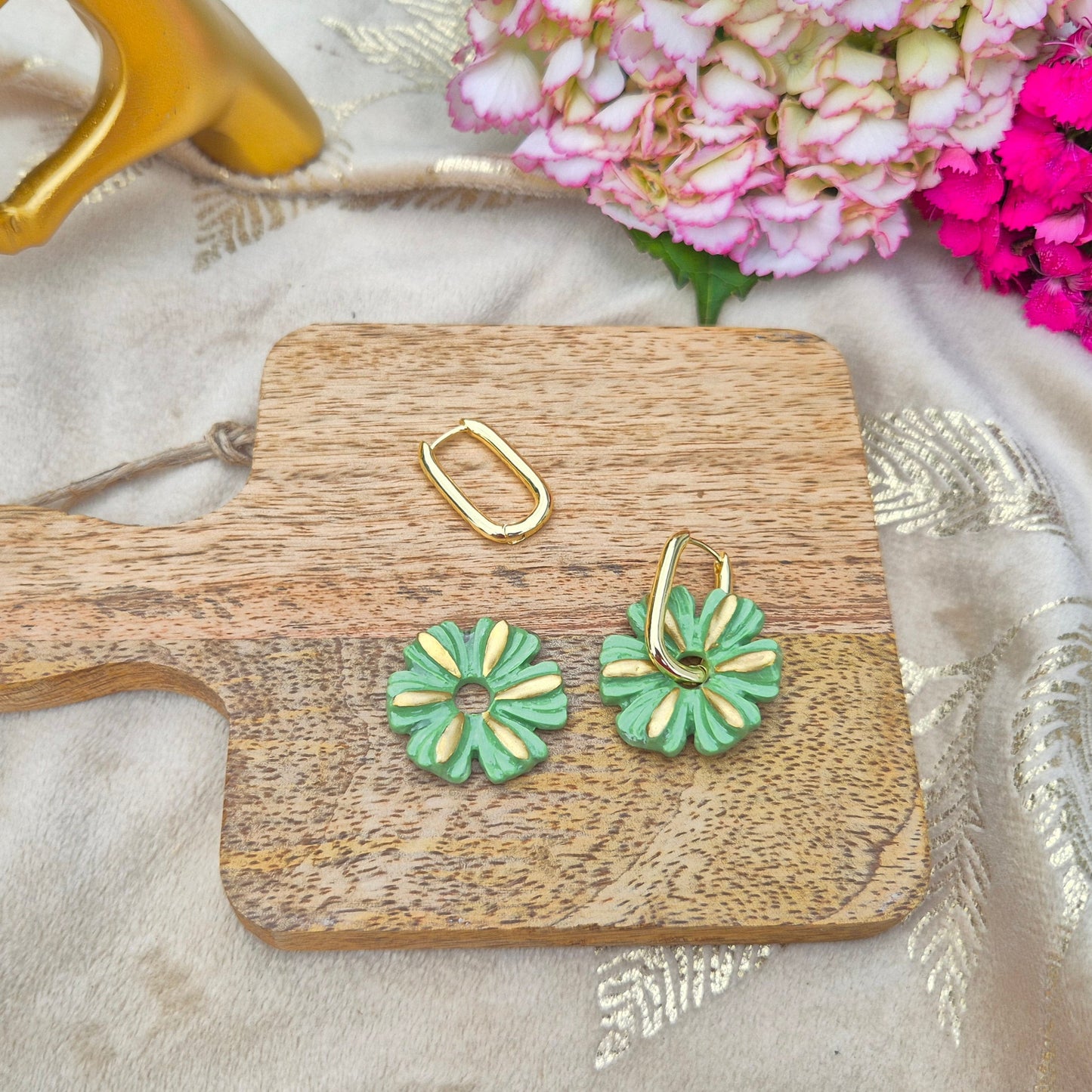 Daisy Twist