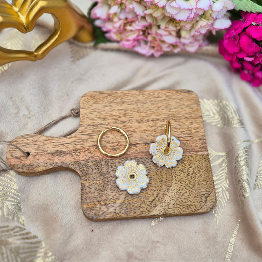 Bloomies image 1
