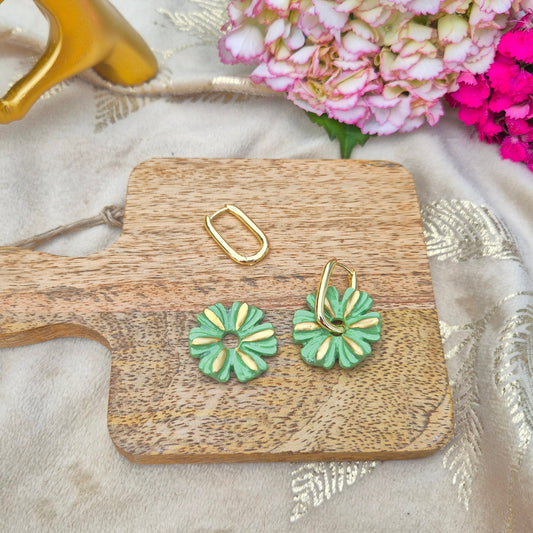 Daisy Twist image 1